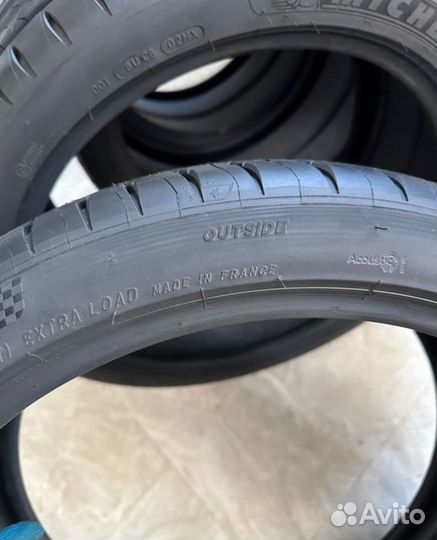 Michelin Pilot Sport 4 S Acoustic 275/35 R21 и 315/30 R21 103Y