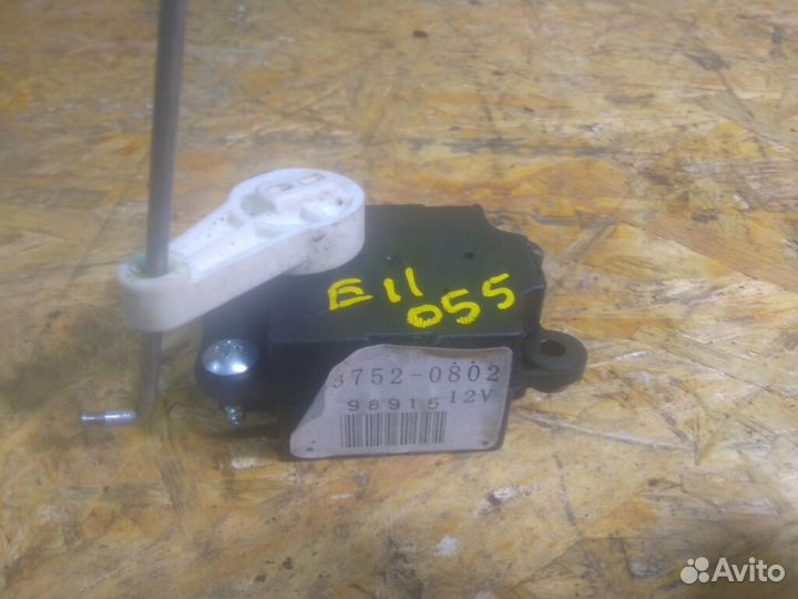 Сервопривод заслонок печки