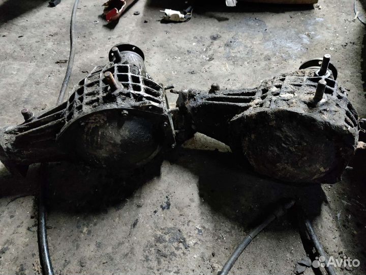 Передний редуктор niva 21213 4.1