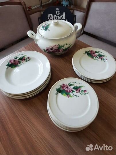 Сервиз столовый