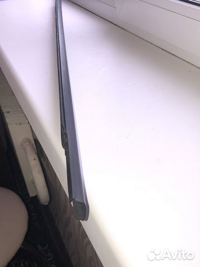 Уплотнитель стекла двери внешний chevrolet orlando