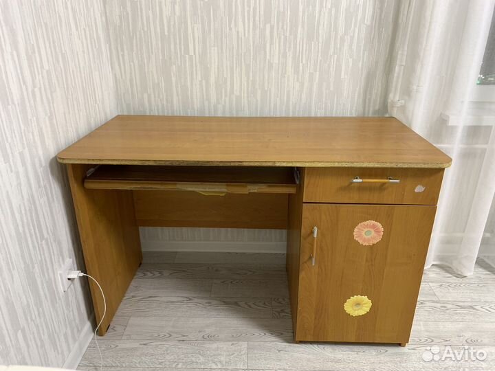 Стол для компьютера бу