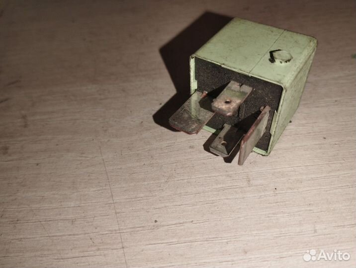 Реле №644 Audi 100 C3
