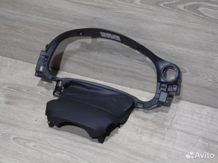 Кожух руля верхний Лексус нх