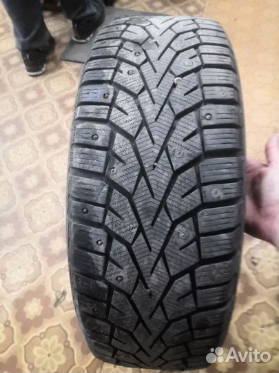 Gislaved NordFrost 100 225/60 R18