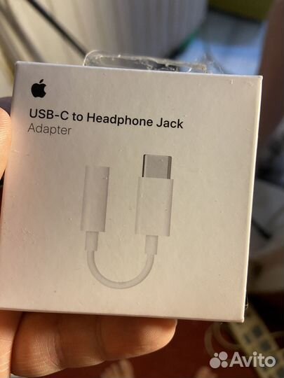 Apple USB-C headphone jack адаптер