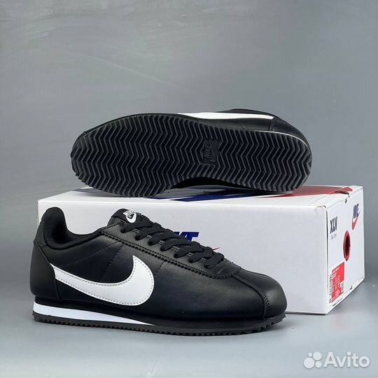 Nike Cortez Black