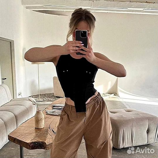 Майка топ с пирсингом(тренд 2023)