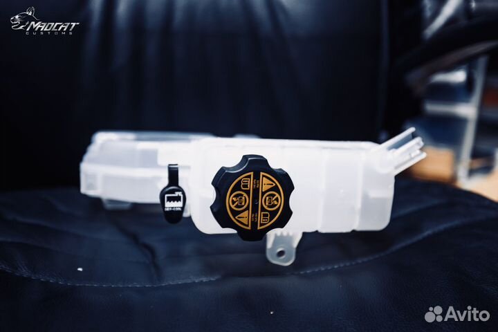 Бачок расширительный Chevrolet Camaro 2.0