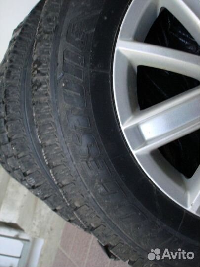 Bridgestone Blizzak DM-Z3 215/65 R16 94H