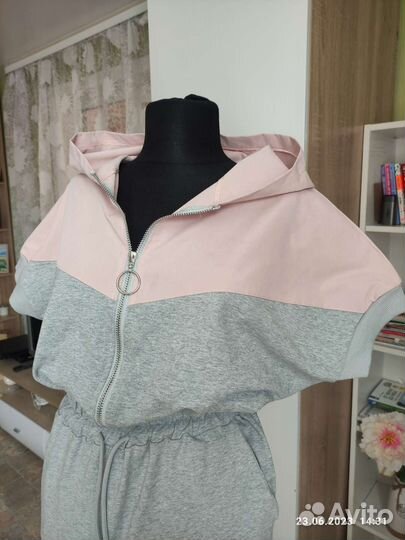 Костюм женский 42-44