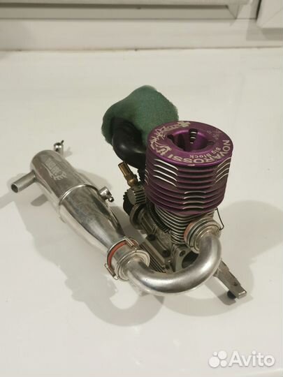 RC двс 28 Novarossi с выхлопом