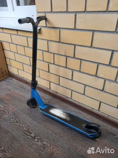 Трюковой самокат