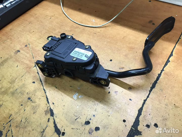 Педаль газа фольксваген шаран