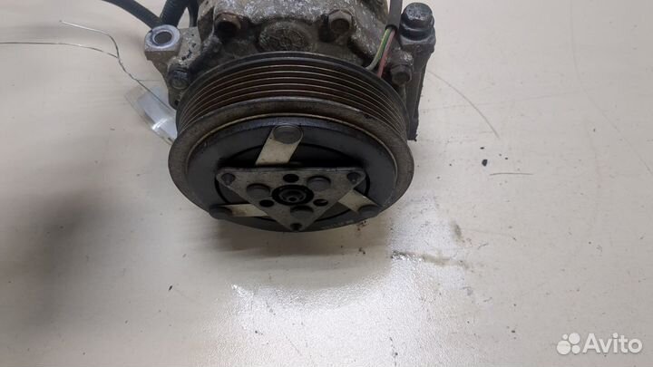 Компрессор кондиционера Peugeot 3008