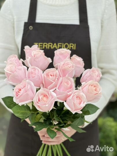 Искусственные розы