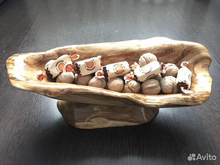 Ваза из дерева ручной работы (новая)