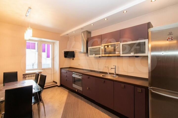 2-к. квартира, 67 м², 8/14 эт.