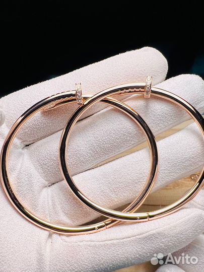 Золотой браслет cartier гвоздь