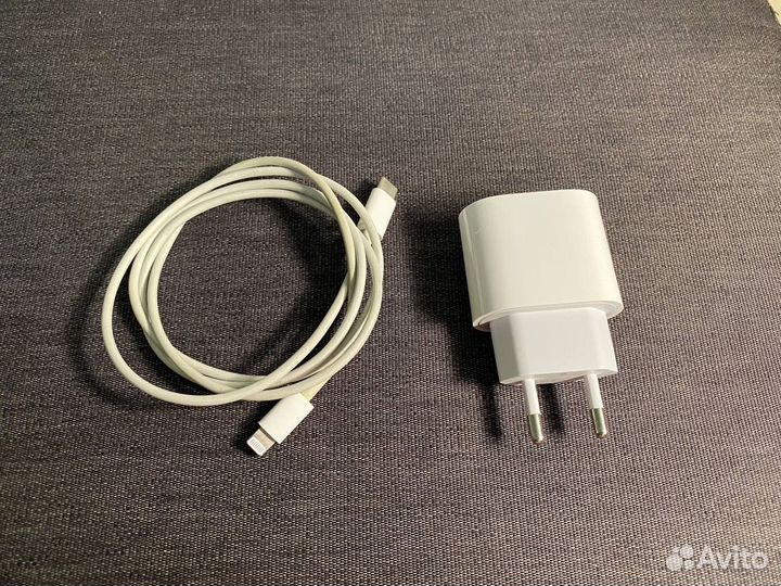 Зарядка на iPhone б/у оригинал