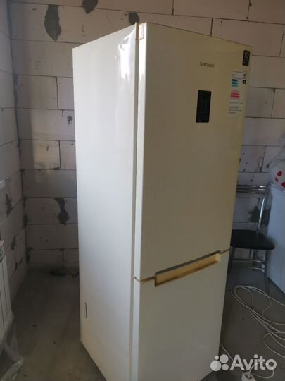 Холодильник Samsung no frost