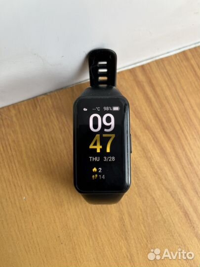 Смарт часы honor band 6