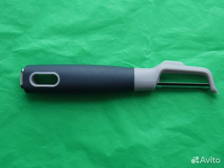 Нож для чистки овощей