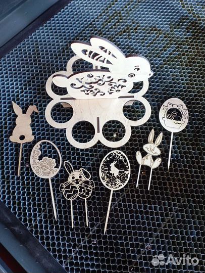 Подставка для пасхальных яиц