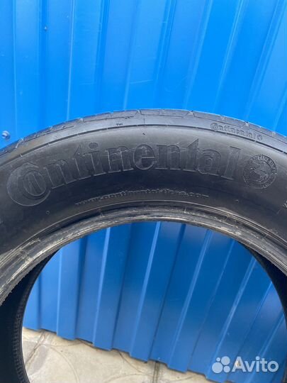 Continental ContiPremiumContact 5 225/60 R17 V