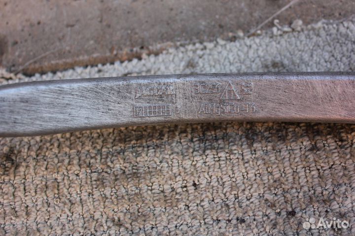 Рычаг передний нижний Jaguar XF (2011-2015)