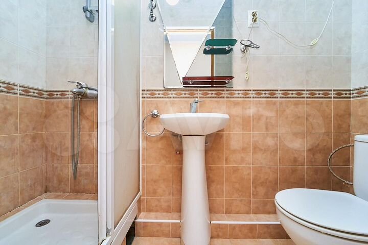 4-к. квартира, 126 м², 5/6 эт.