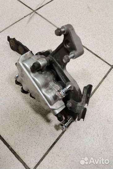 Передний суппорт Honda vt 1300 cx fury abs