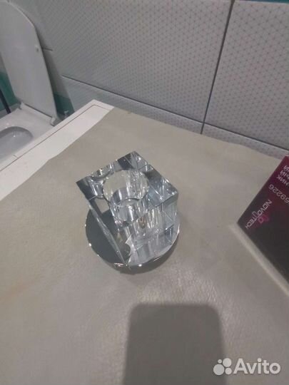 Светильник потолочный встраиваемый