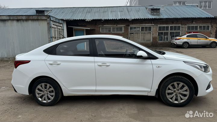 Hyundai Solaris 1.6 AT, 2019, 281 000 км