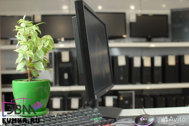 Мониторы на 22 дюйма Samsung LED Full hd
