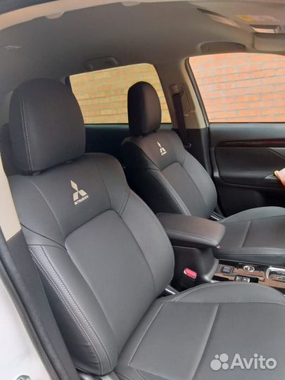 Чехлы на Mitsubishi Outlander 3 рестаилинг