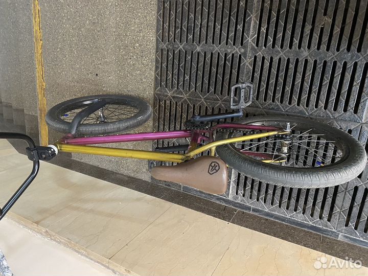 Трюковой велосипед бмх