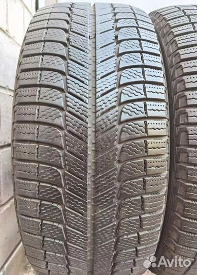 Michelin X-Ice XI3 245/45 R17 109Y