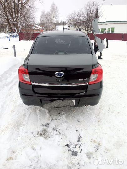 Автомобиль Датсун р15