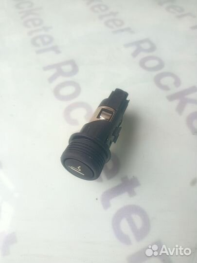 Прикуриватель Peugeot Partner