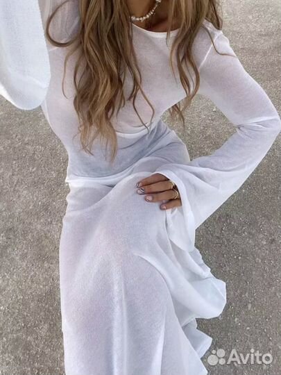 Платье пляжное вязанное