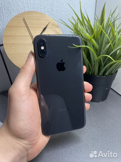 iPhone X, 256 ГБ