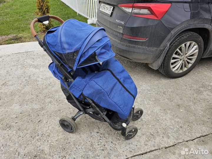 Прогулочная коляска уоуа plus max