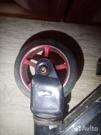 Трюковой самокат