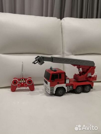 Пожарная машина на пульте управления