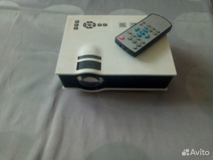 Видео проектор