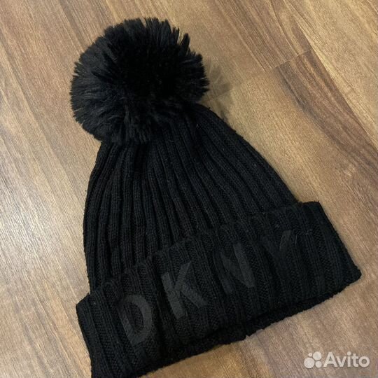 Шапка детская dkny