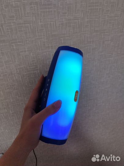 Блютуз колонка