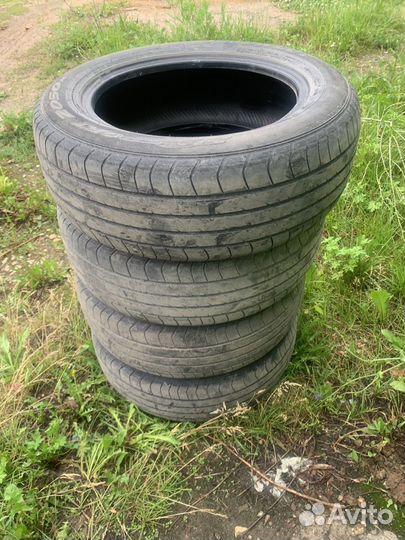 Dunlop SP Sport 5000M 205/60 R16