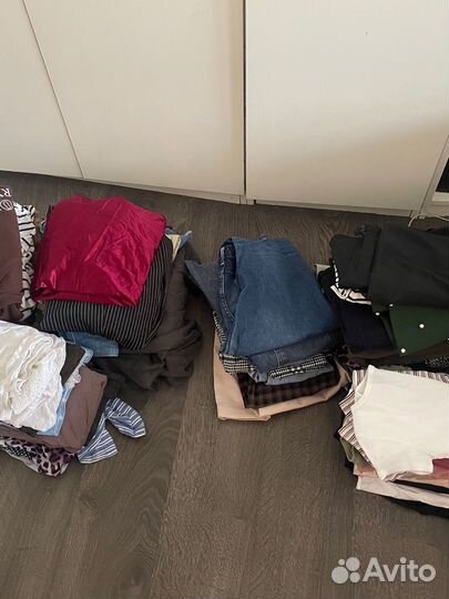 Два пакета вещей